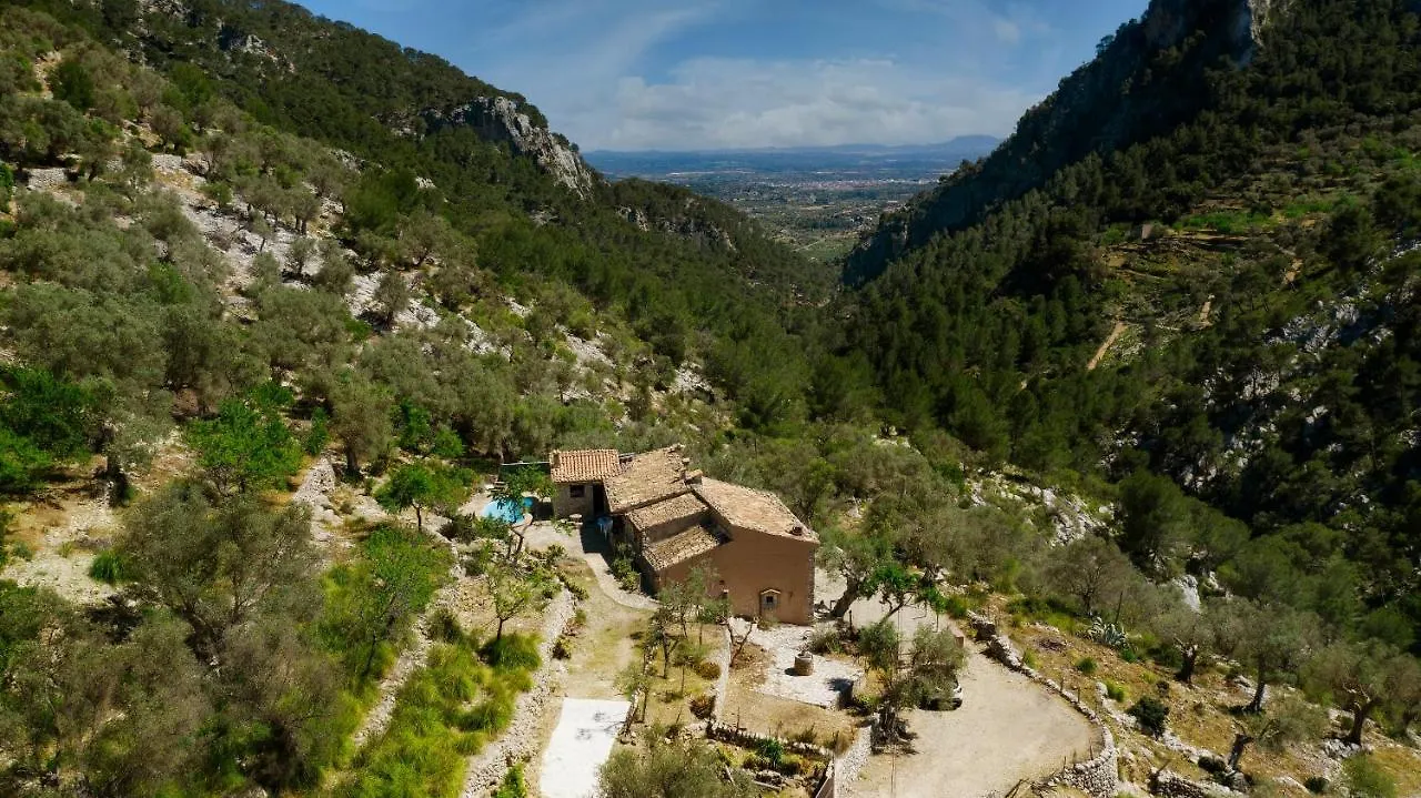 Son Canta location
